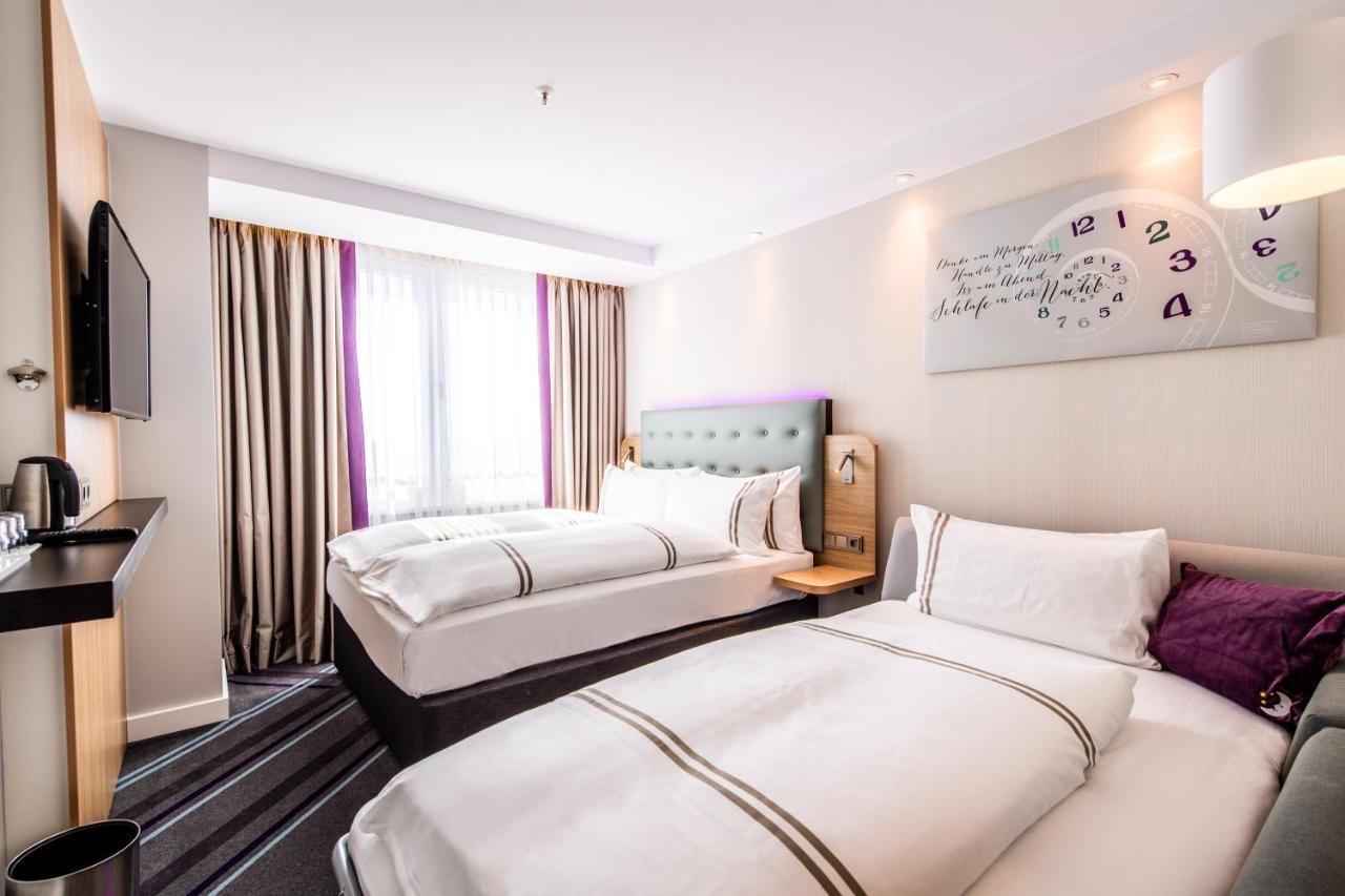 Premier Inn Koeln City Sued Exterior photo